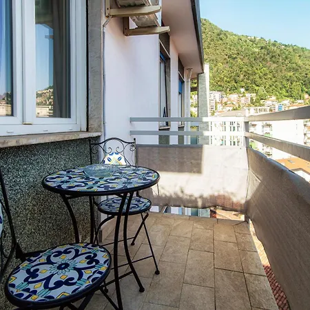 Apartment Turchese - By Myhomeincomo *